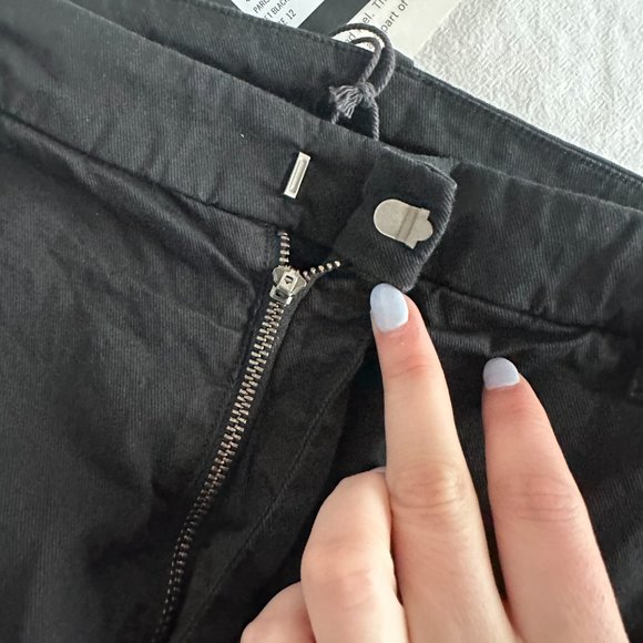 NWT Nili Lotan Paris Cropped Pants Relaxed Fit Dropped Crotch Sz 12 Jet Black - Picture 4 of 8